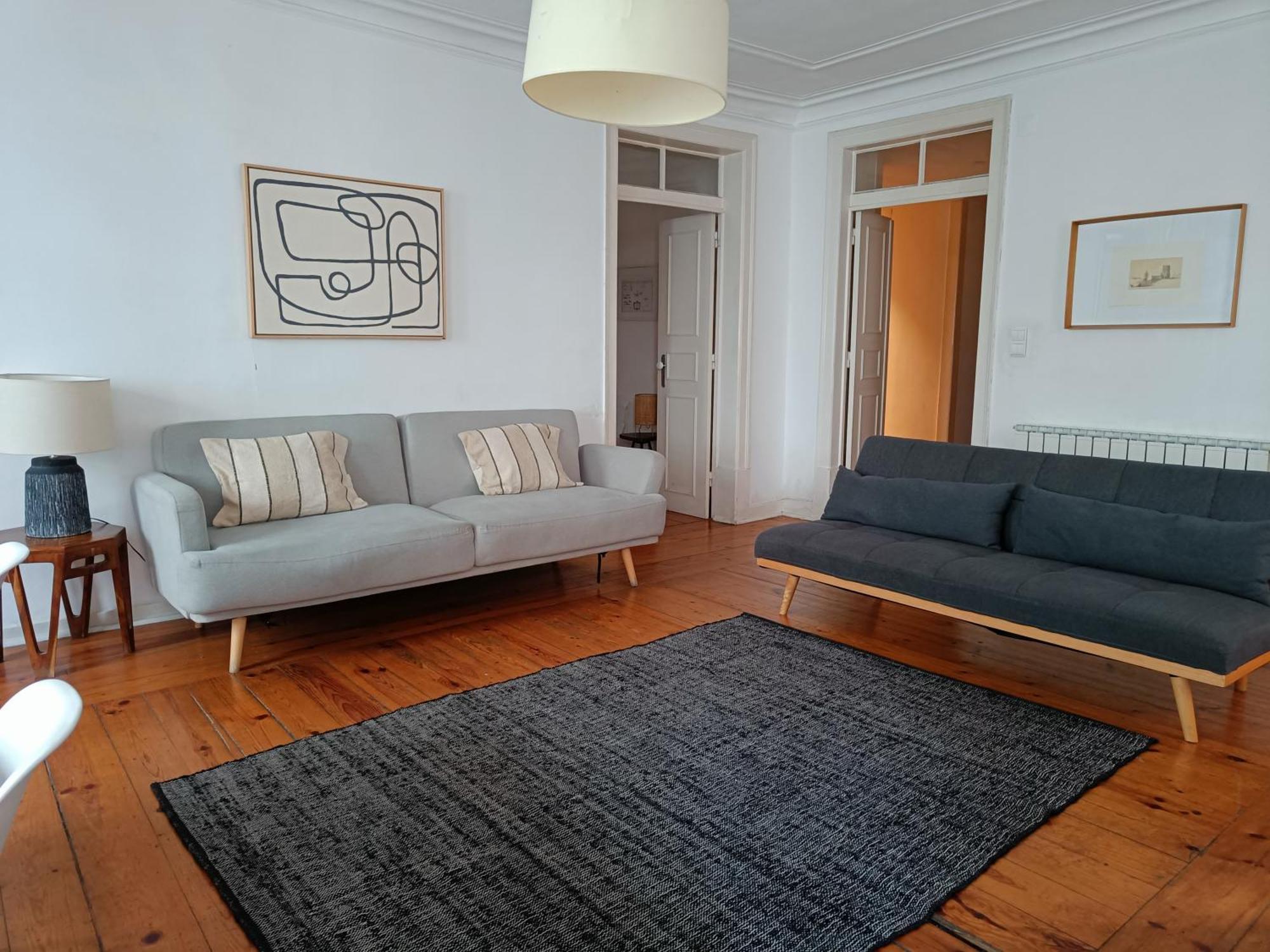 Stunning Near Chiado Apartment *