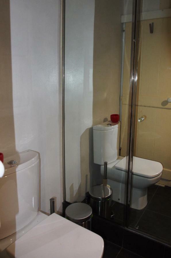 Apartment Stunning Near Chiado Lisbon